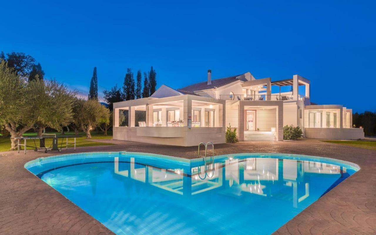 Astarte Villas - Istar Villa With Tennis Court Makhairádhon Exterior foto